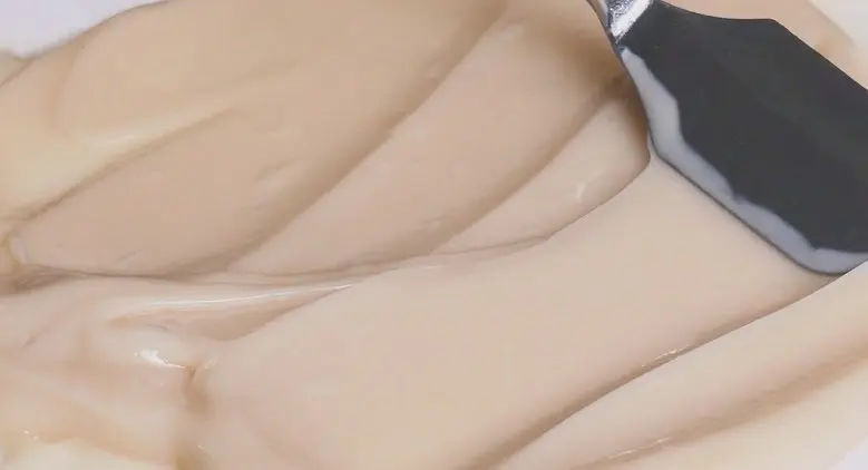 메라블 유쎄라블 리프팅샷 900 눈밑 지방 볼륨 주름개선 안티에이징 아이크림, 15ml, 1개 Detail