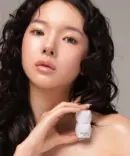 BLESSED MOON Veil Melting Glass Highlighter 3.8g