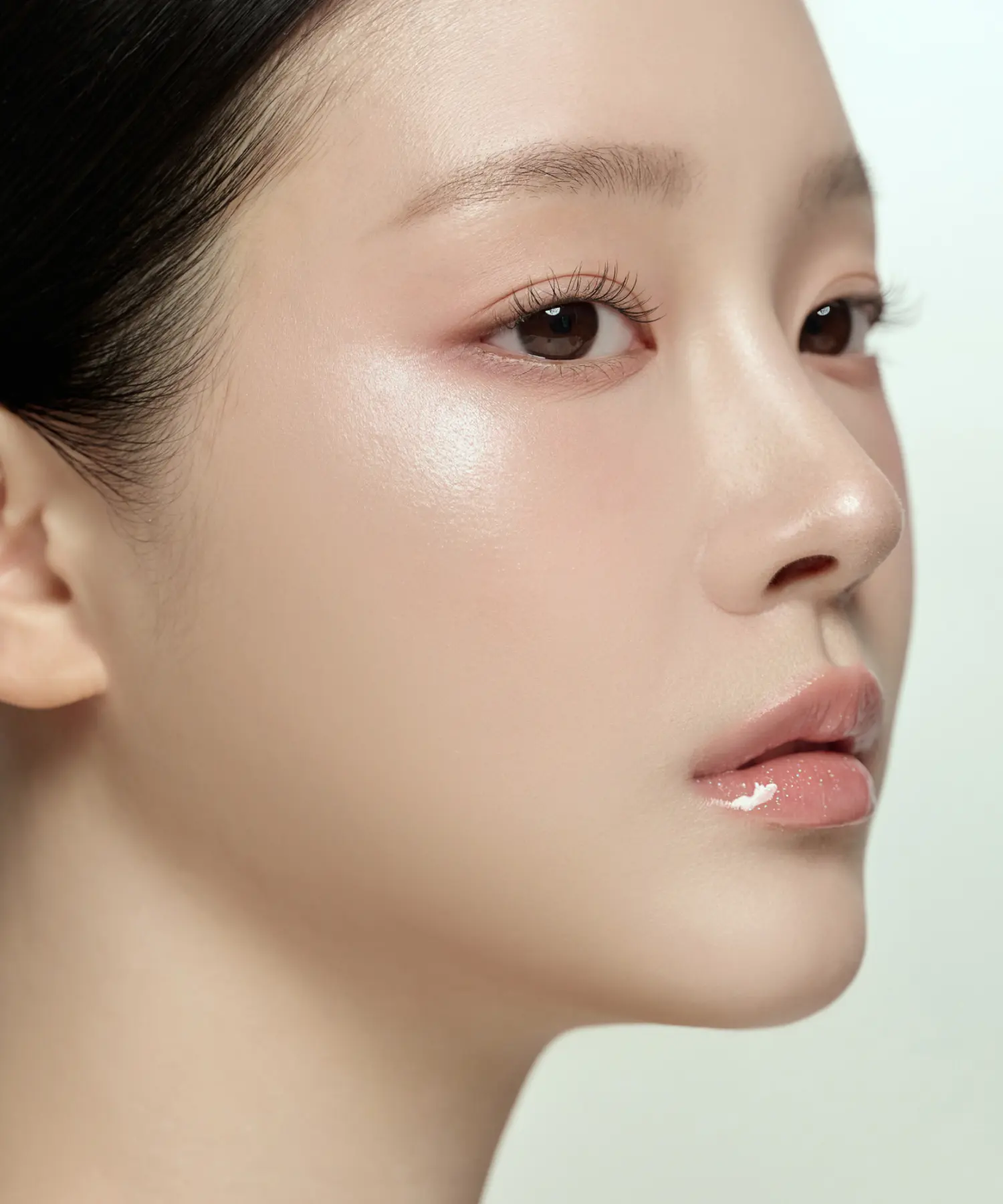 Dinto Blur Finish Cushion