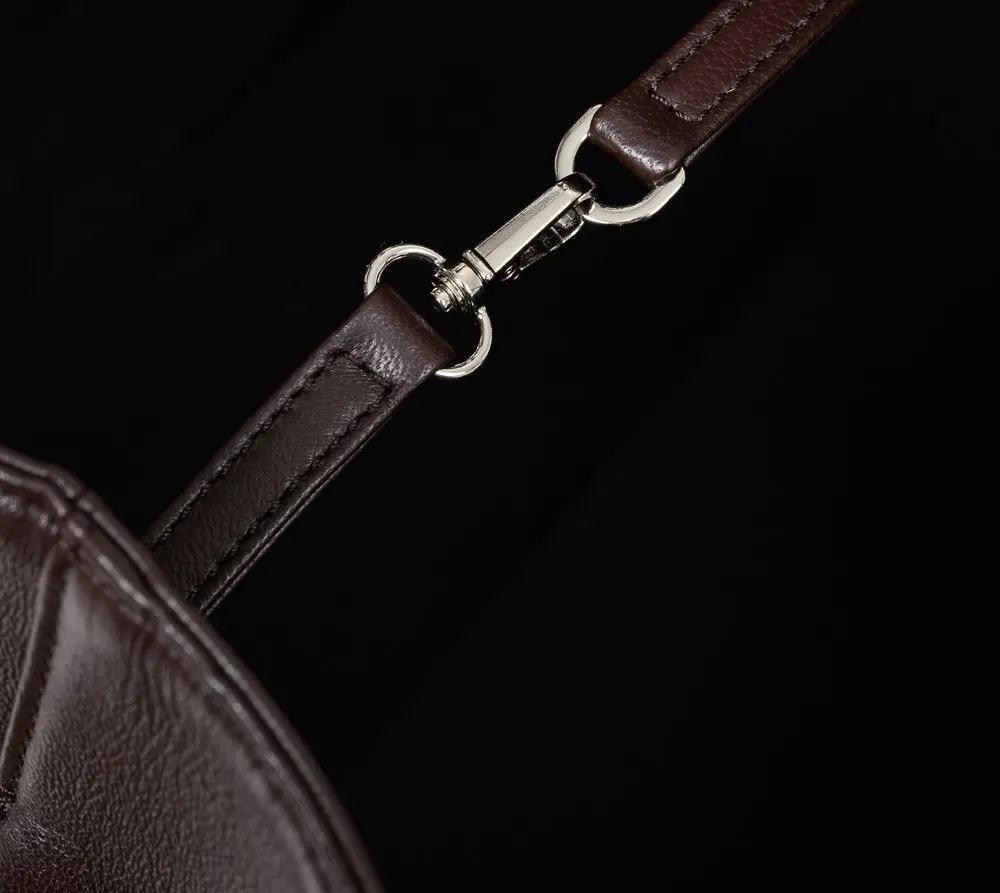 Gather Bag (Dark Brown) Detail
